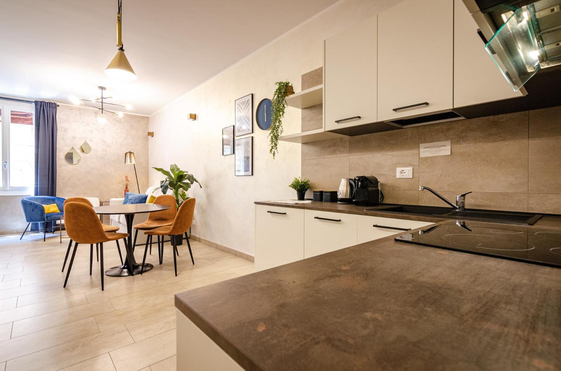 Goito Luxury Apartment, In The Historical Center Bologna Luaran gambar